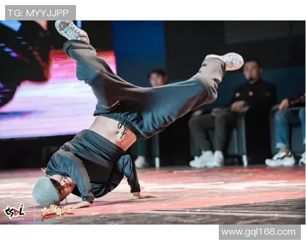 全国街舞大赛精彩点评成都攀岩队的技术表现与舞台魅力分析